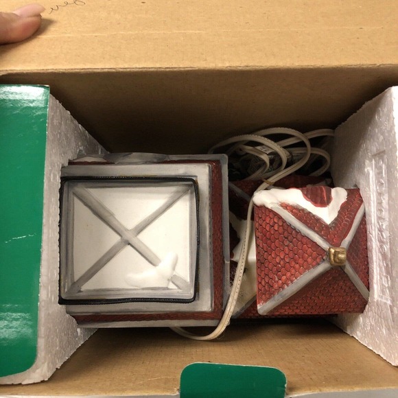 Holiday Traditions Porcelain Train Station‎ Lighted 5 Ft UL Cord Switch - Picture 2 of 4